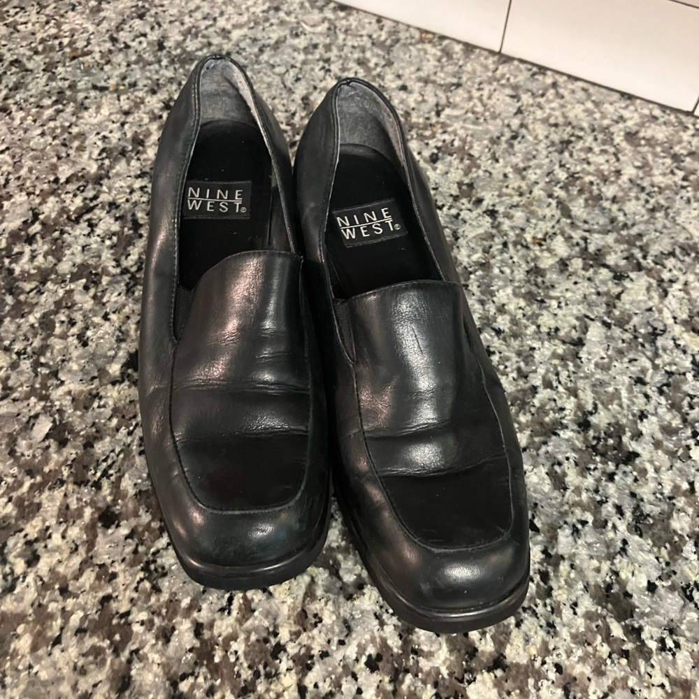 Vintage Y2K Nine West Black Leather Loafers